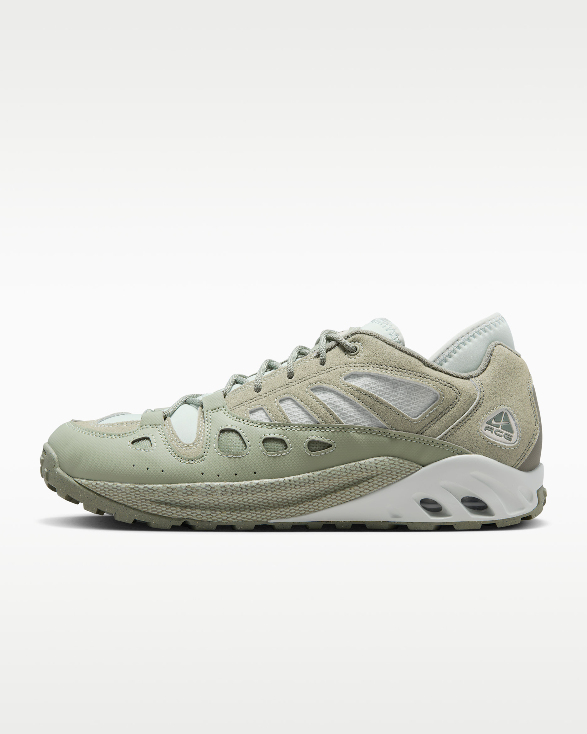 Nike ACG Air Exploraid Men's Shoes. Nike ID